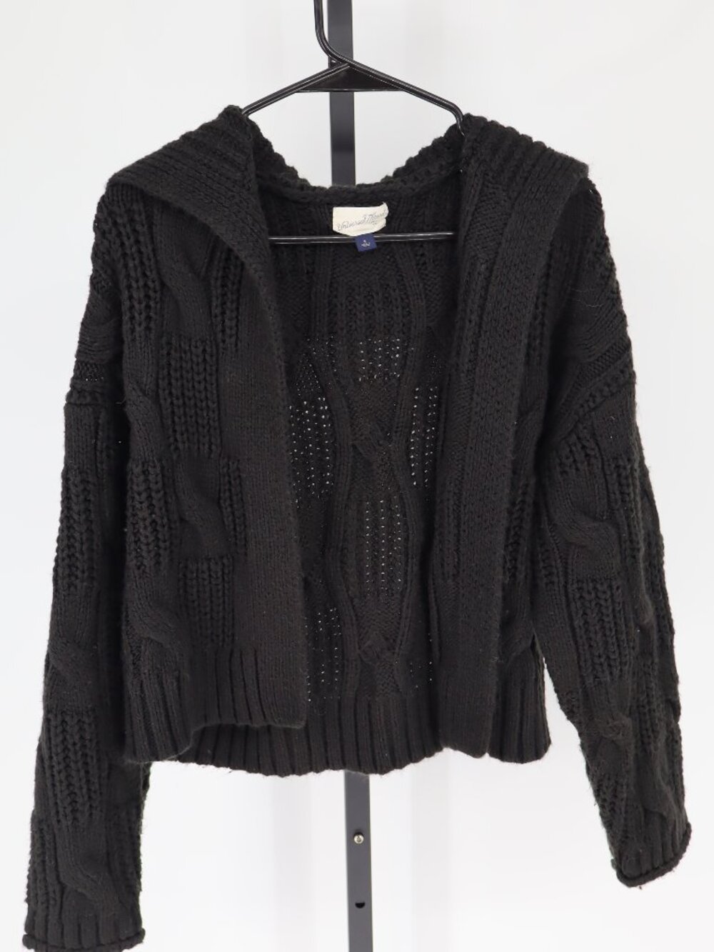 Universal Threads Women's Cable Knit Cardigan Sweater  Size Small